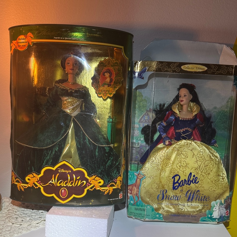 Disney Aladdin and Barbie Snow White Dolls